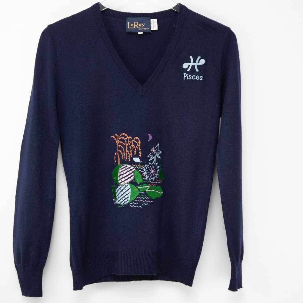 Vintage LeRoy Pisces Sweater Zodiac V-neck Vintage 70s Navy Blue Size Small